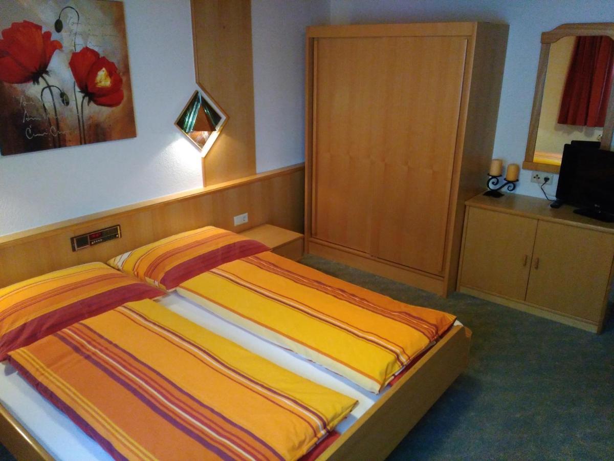 Bed and Breakfast Haus Edelweiss Йерценс Экстерьер фото