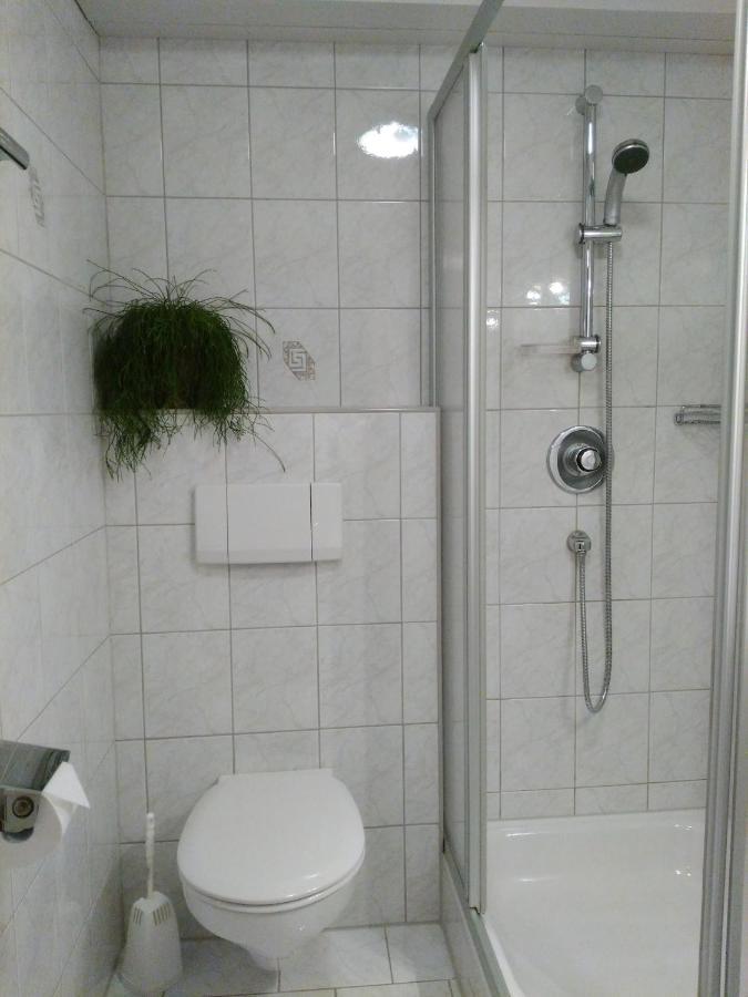 Bed and Breakfast Haus Edelweiss Йерценс Экстерьер фото